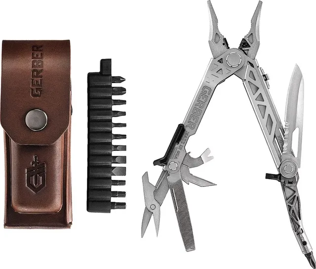 Plus Multi-tool 6.6" 3.25" 3.2"
