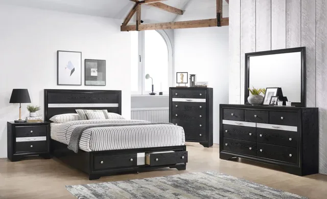 Bedroom black silver 83.58"