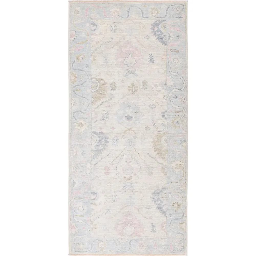 Rug 3' 2' 8'
