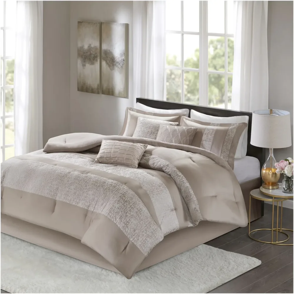 Jacquard Bedding 104" 78" 15"