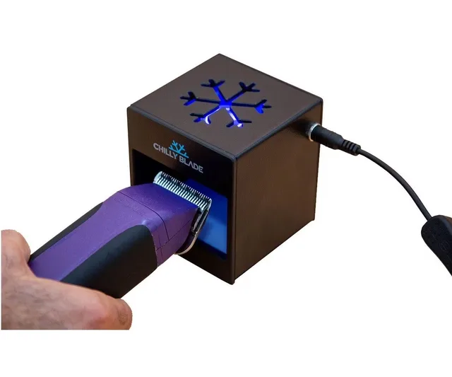 Pet Grooming black portable