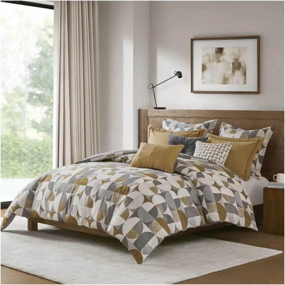 Jacquard Bedding 110" 20" 18"