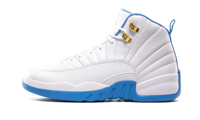Basketball 12 in white blue