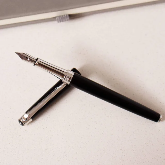Fountain Pen black