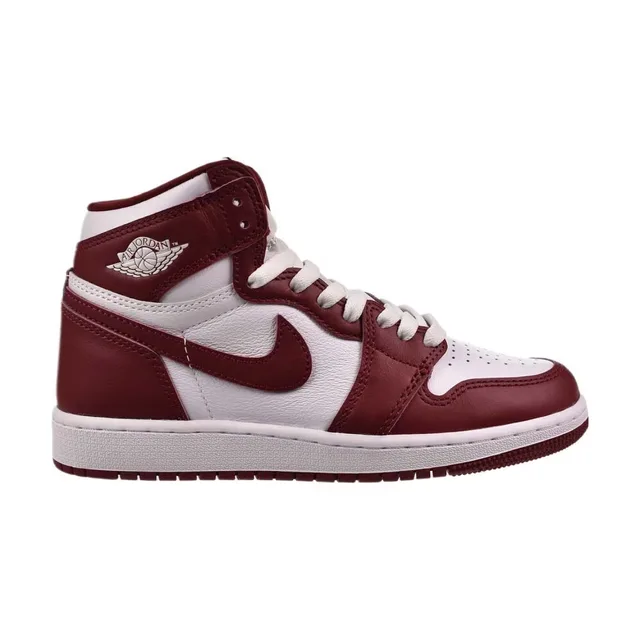Basketball red white
