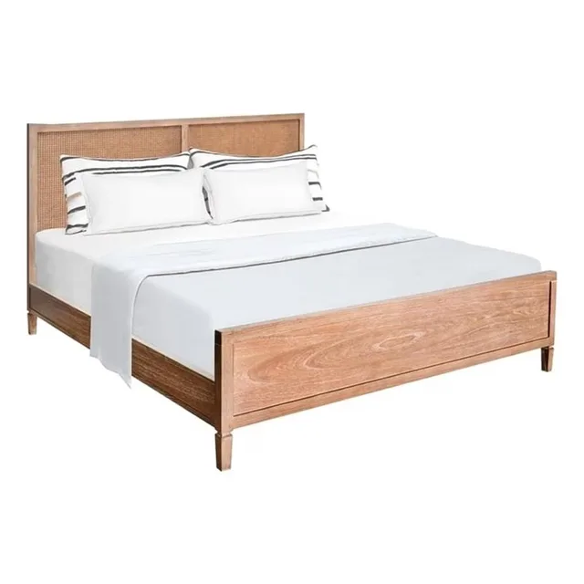 Queen Bed 123 lb