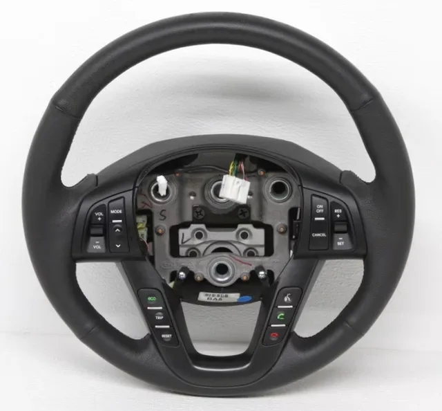 Leather Steering black