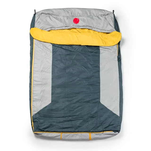 Sleeping Bag yellow 7 lbs