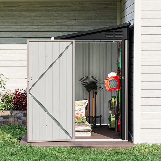 Patio 6 ft 6' 4'