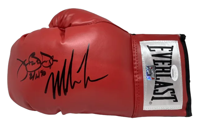 Boxing & Combat red