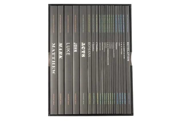 Notebook 1.25 inch 9.5 inches