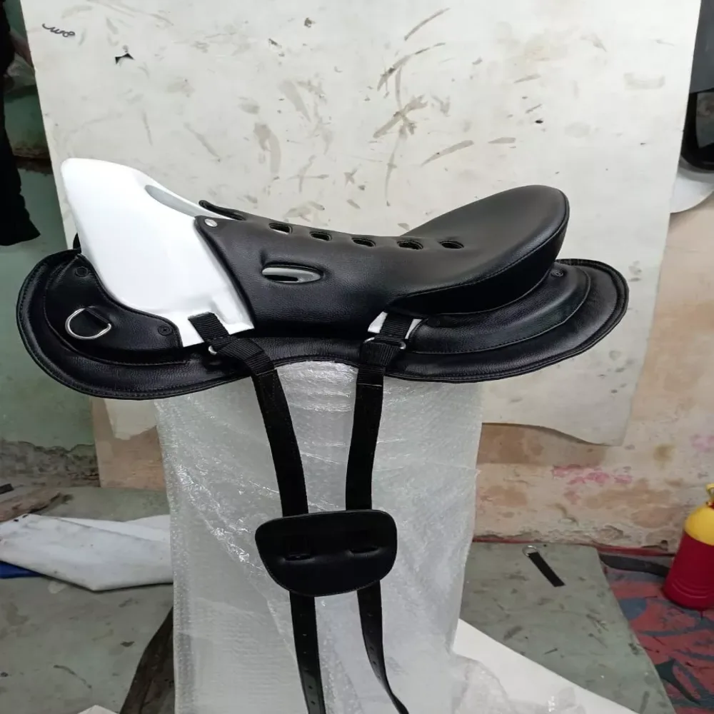 Horse Saddle white black 14"