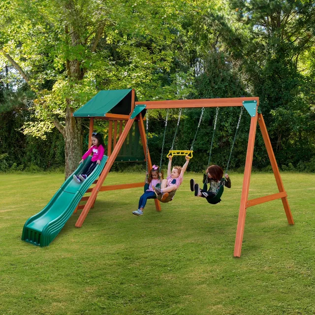 Backyard Play 115 pounds 144" 131"