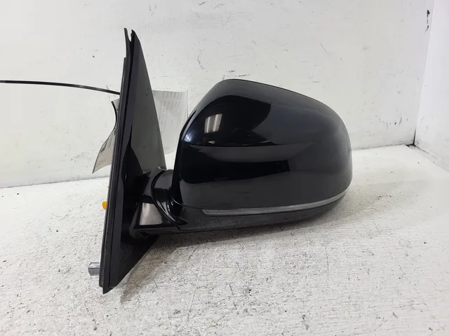 Mirror black