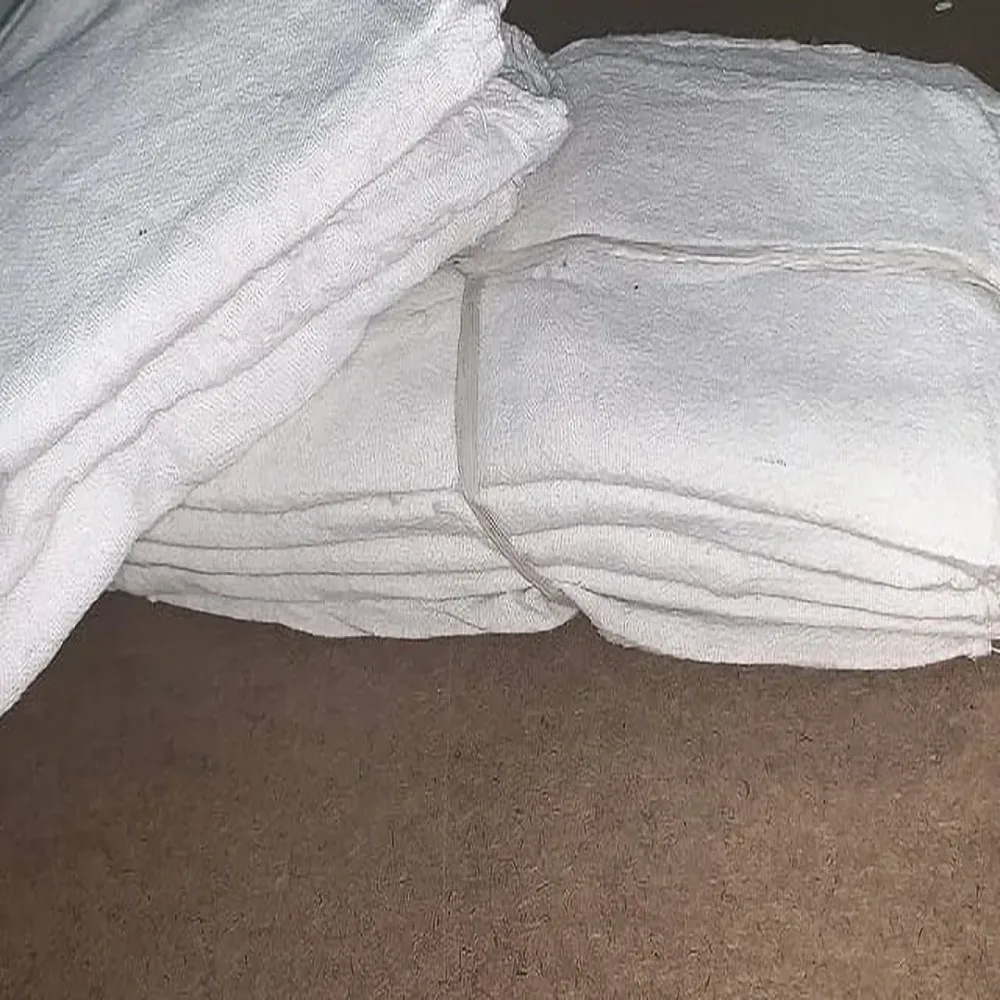 Towel white 145 lbs 14"