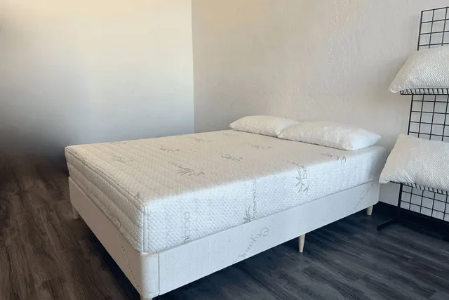 Mattress Queen 6"
