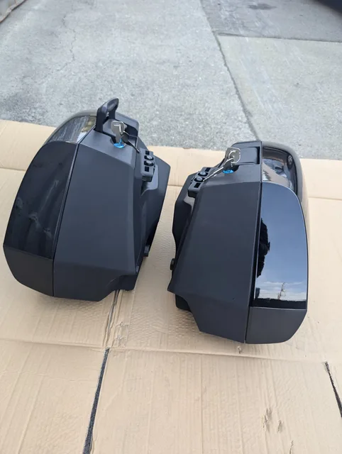 Saddle black 2016pack