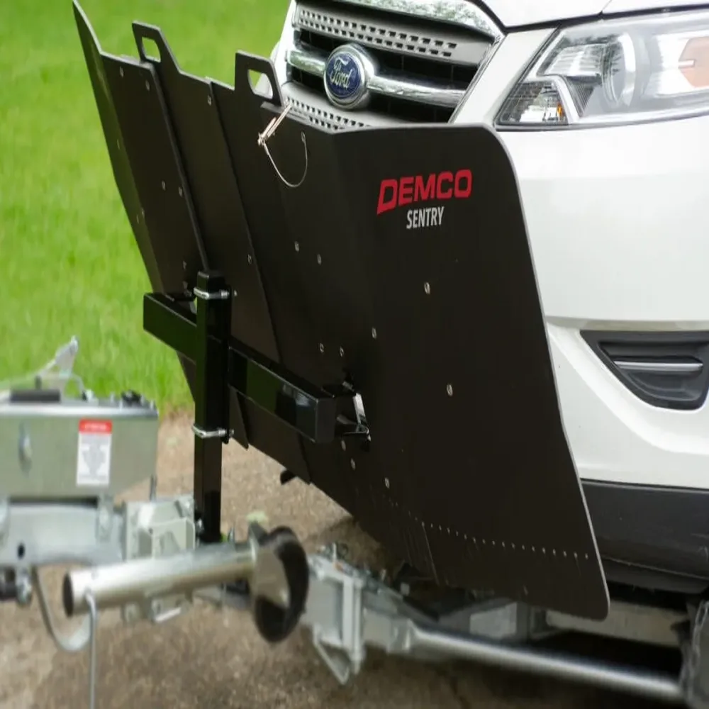 Towing & Hitches folding black