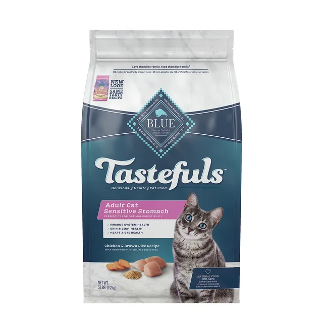 Cat Food 5 lb blue brown