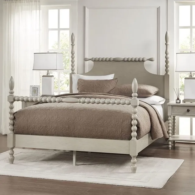 Bed 87" 79.5" 68"