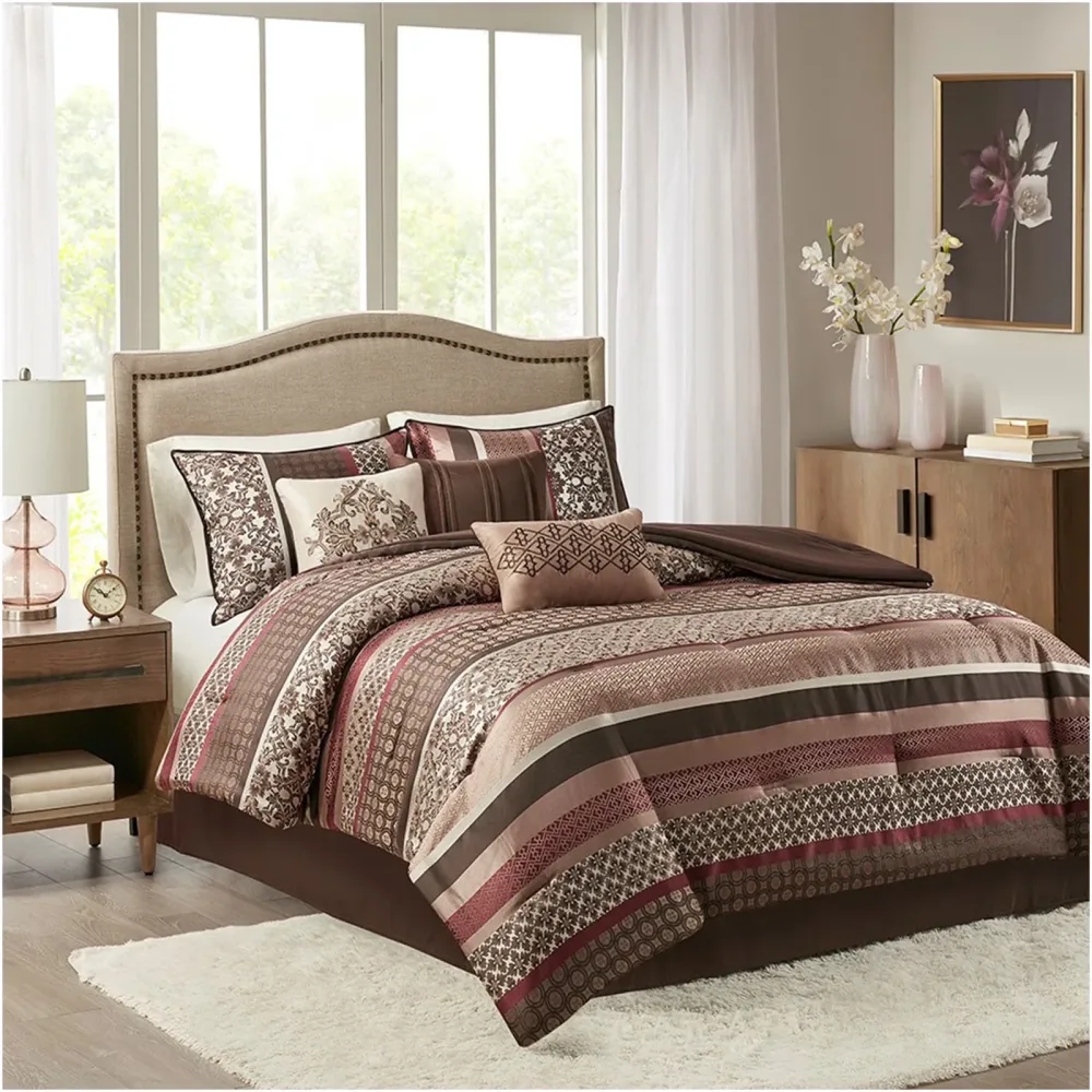 Pillow red 104" 72"