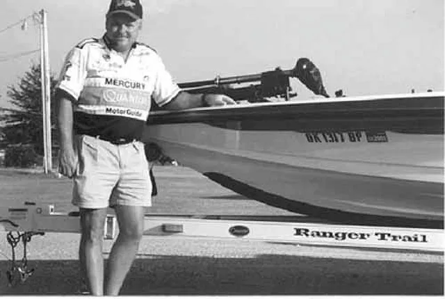 Bumper 8 ft black 8"
