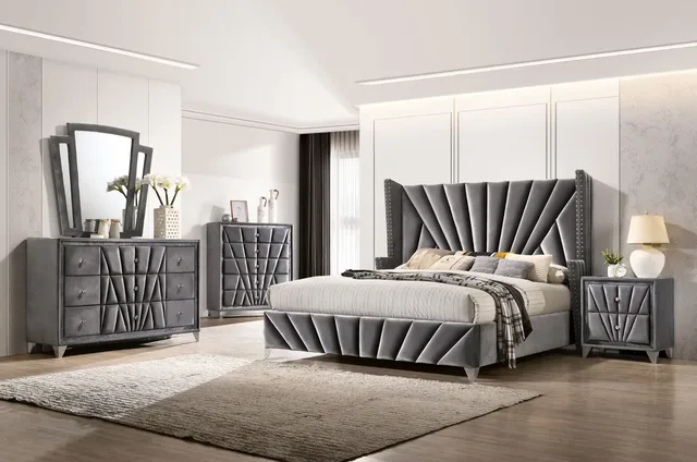 Bedroom Furniture gray 1930' 89"