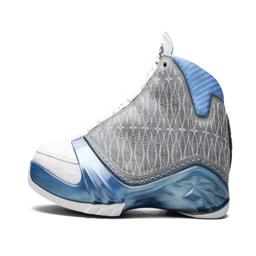 Basketball 529 pairs white blue