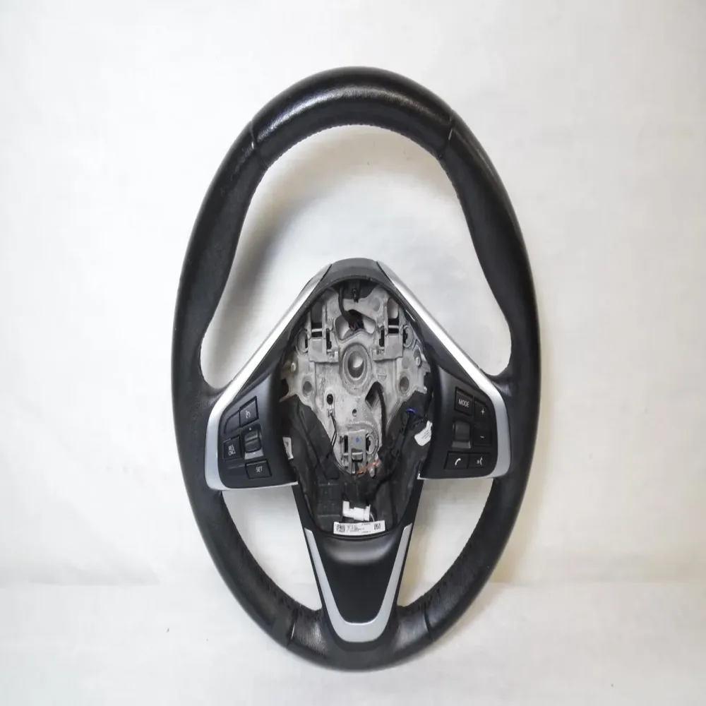 Leather Steering black