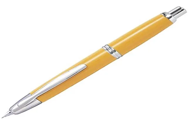 Fountain Pen yellow