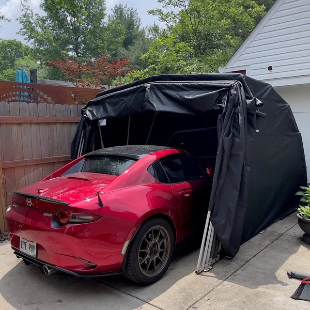 Carport 81.5 in black 170-200 lbs