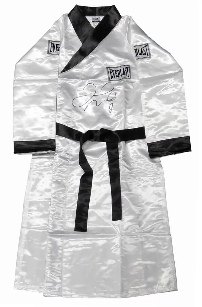 Boxing white