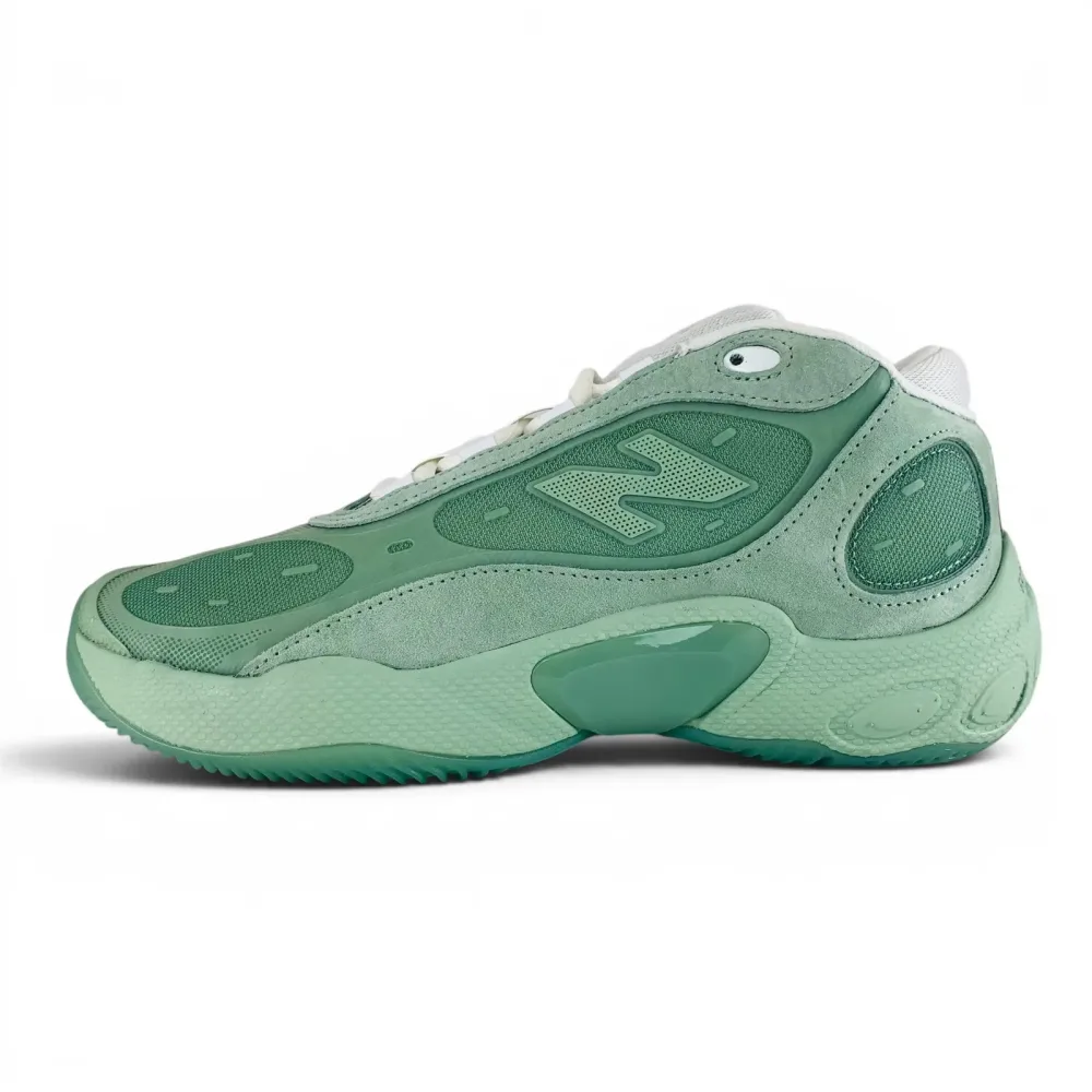 Basketball green locking