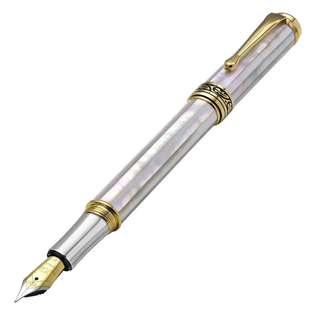 Fountain Pen white