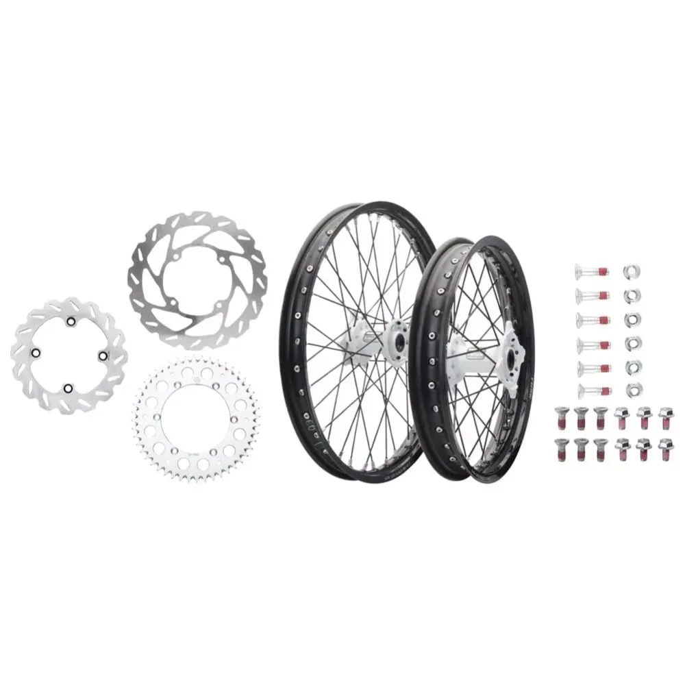 Wheel black white