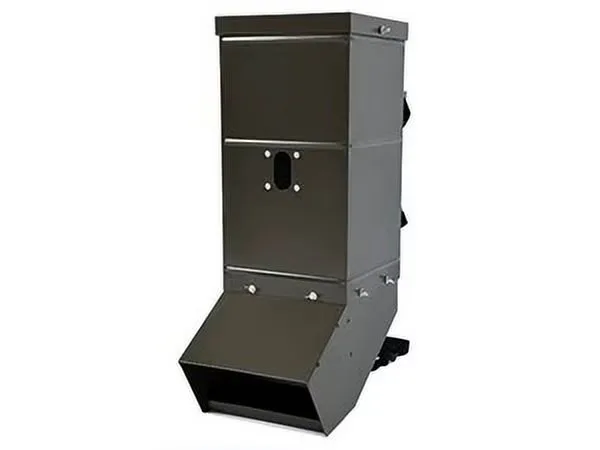 Livestock Feeder