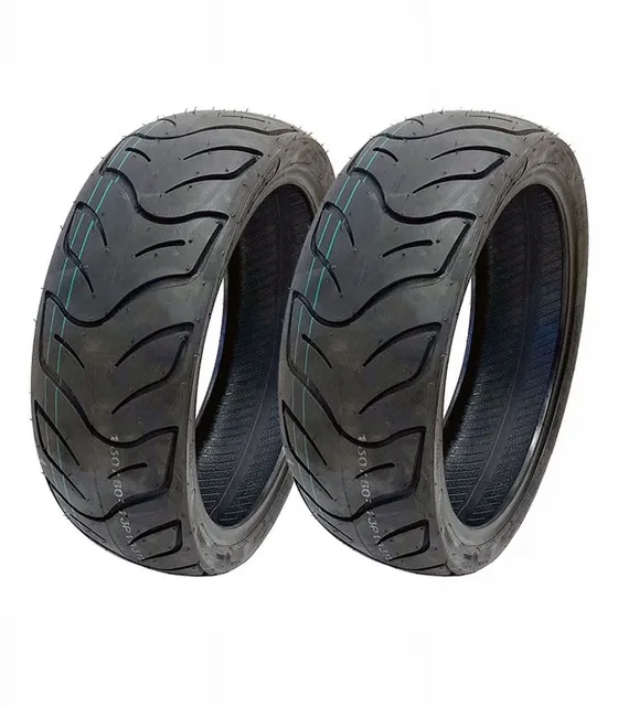 Motorcycle Tire 453 lbs black