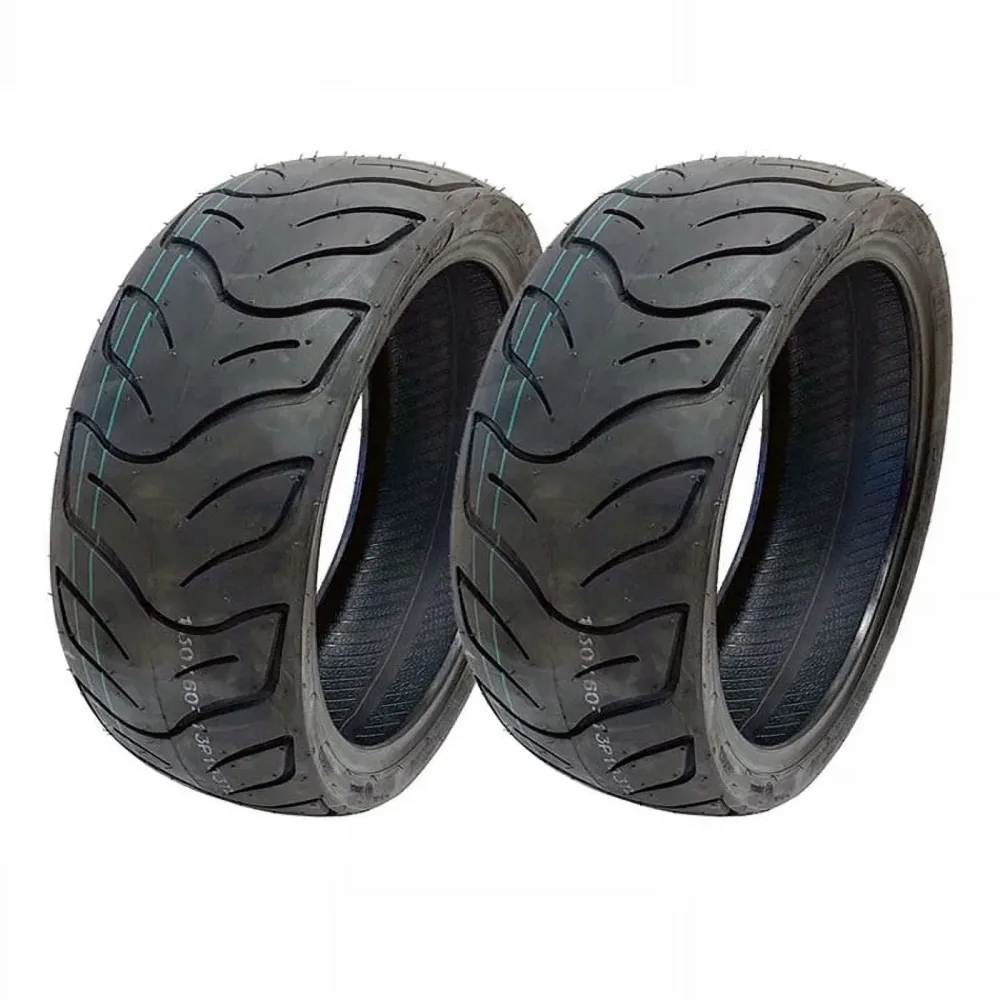 Motorcycle Tire 453 lbs black