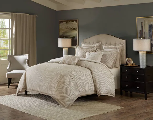 Bedding tan 110 in 96 in