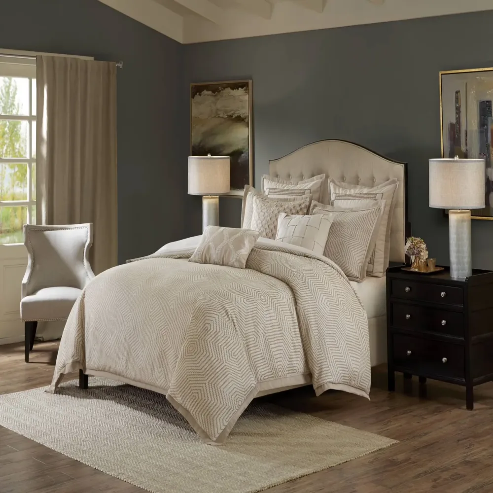 Bedding tan 110 in 96 in