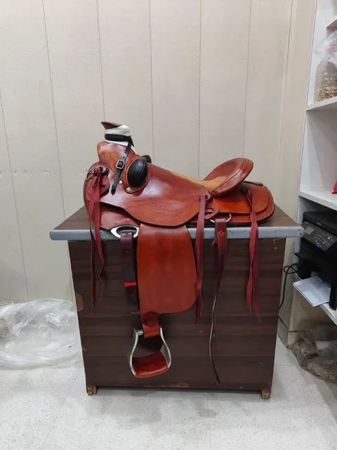 Saddle 10" brown