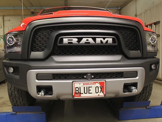 Towing & Hitches blue