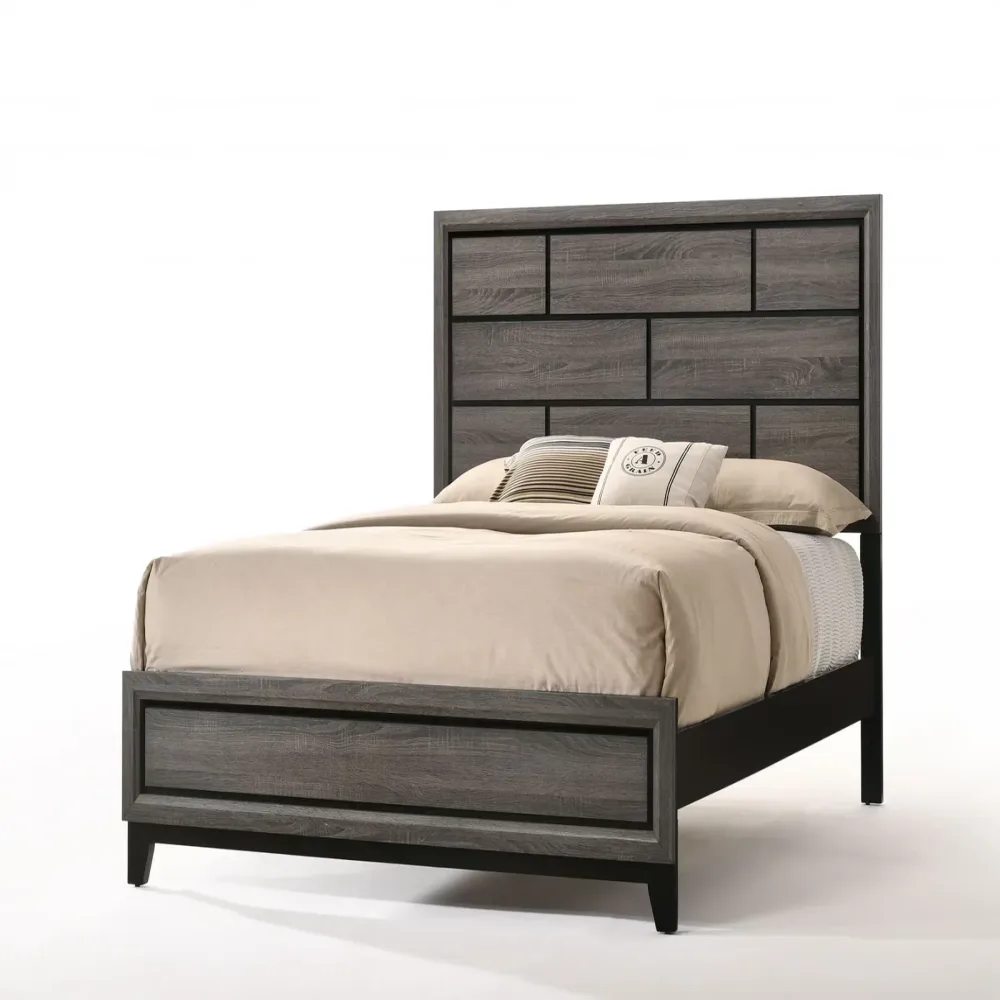 Bed 86" 63" 56"