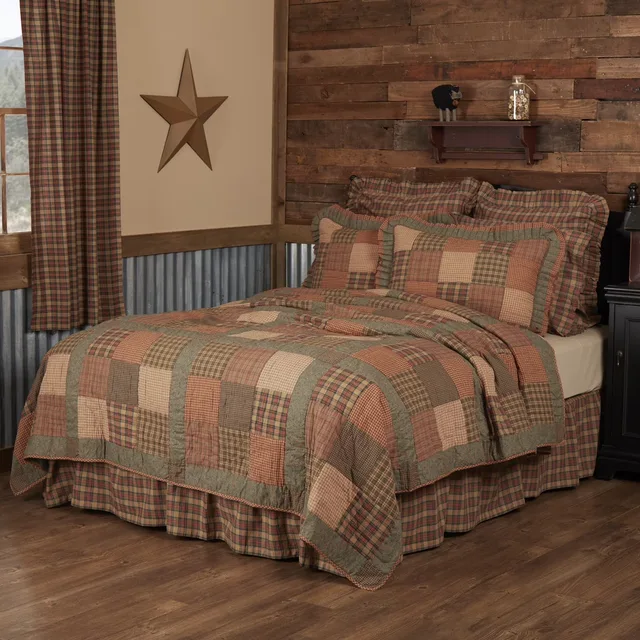 Bedding green red blue
