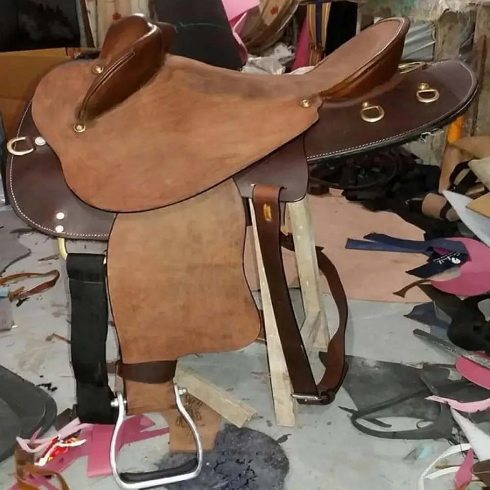 Saddle 8 inches 10 inches 20 inches