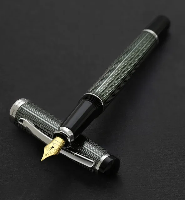 Fountain Pen green