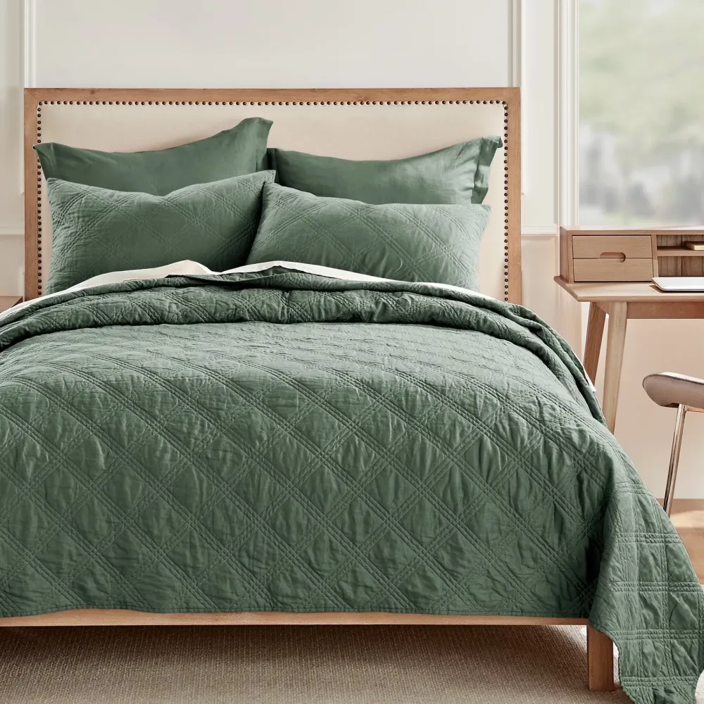 Bedding 86 in green 88in