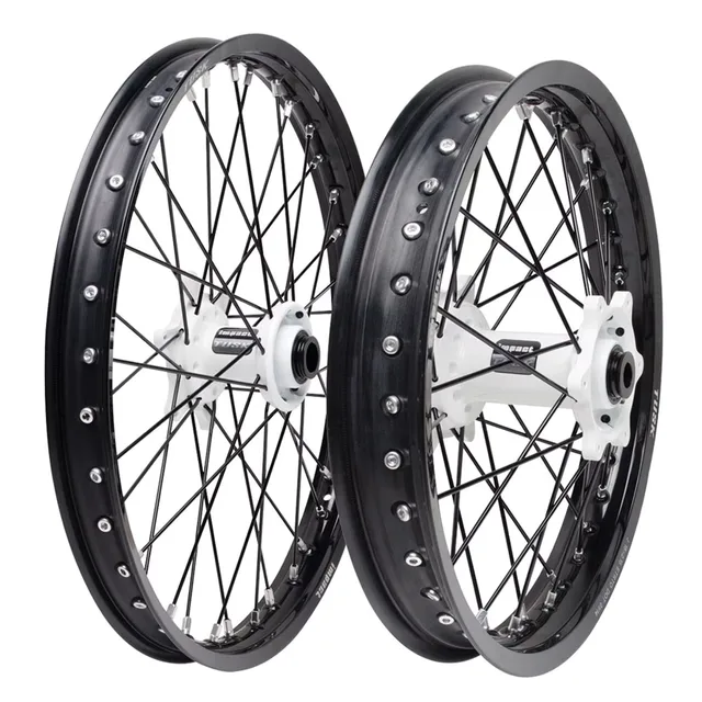 Wheel black white