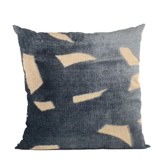 Throw Pillow 26 in 26in 26"