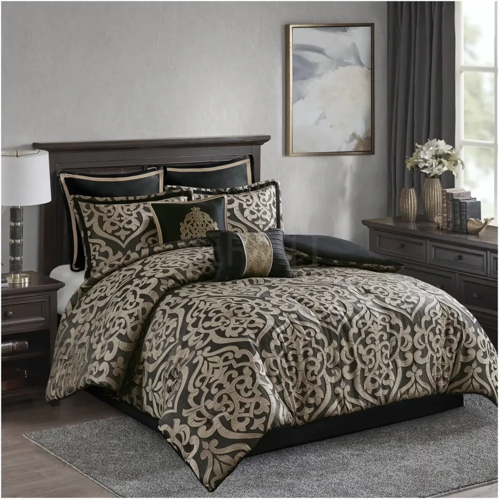 Jacquard Bedding black 104" 20"